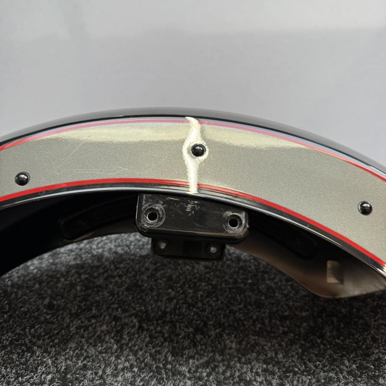 Indian Scout front fender / mudguard in gloss black and grey with red pinstripe